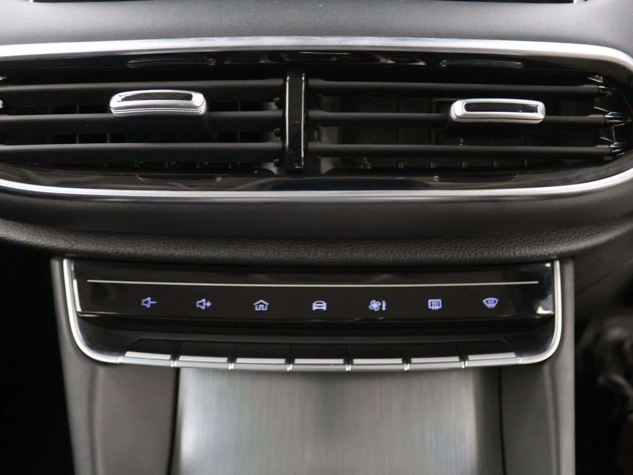 2024 MG MG HS 2024 MG MG HS