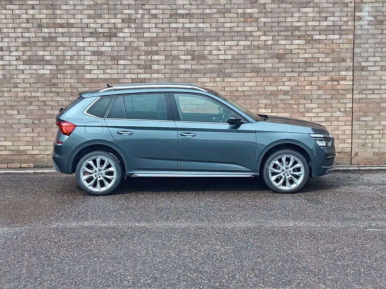A 2020 SKODA KAMIQ 1.0 TSI SE L SUV 5dr Petrol DSG Euro 6 (s/s) (115 ps) A 2020 SKODA KAMIQ 1.0 TSI SE L SUV 5dr Petrol DSG Euro 6 (s/s) (115 ps)