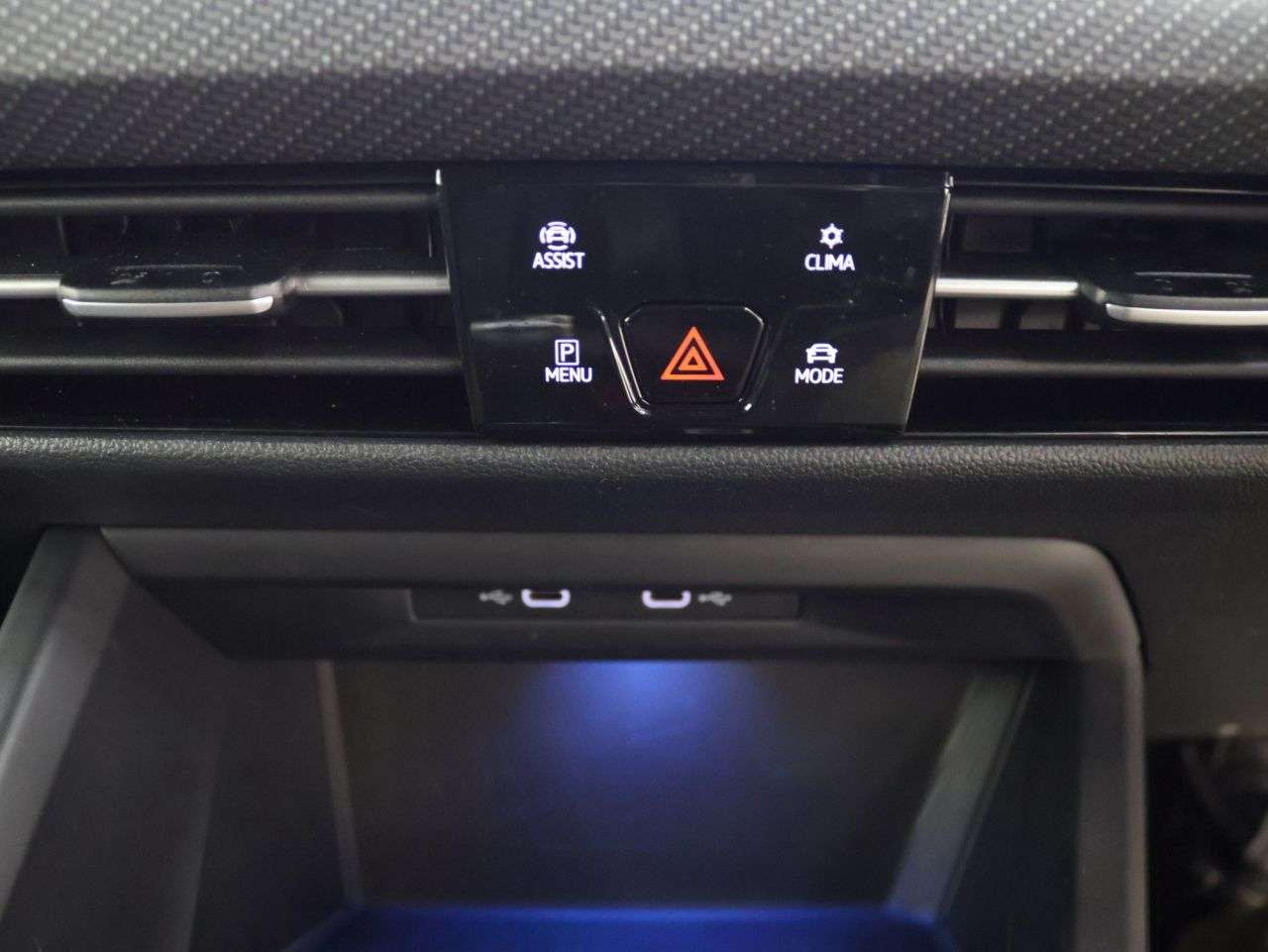 2022 VOLKSWAGEN GOLF 2022 VOLKSWAGEN GOLF