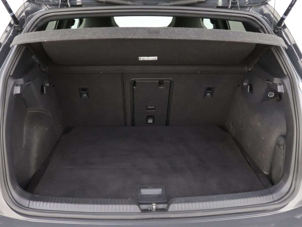 2022 VOLKSWAGEN GOLF 2022 VOLKSWAGEN GOLF