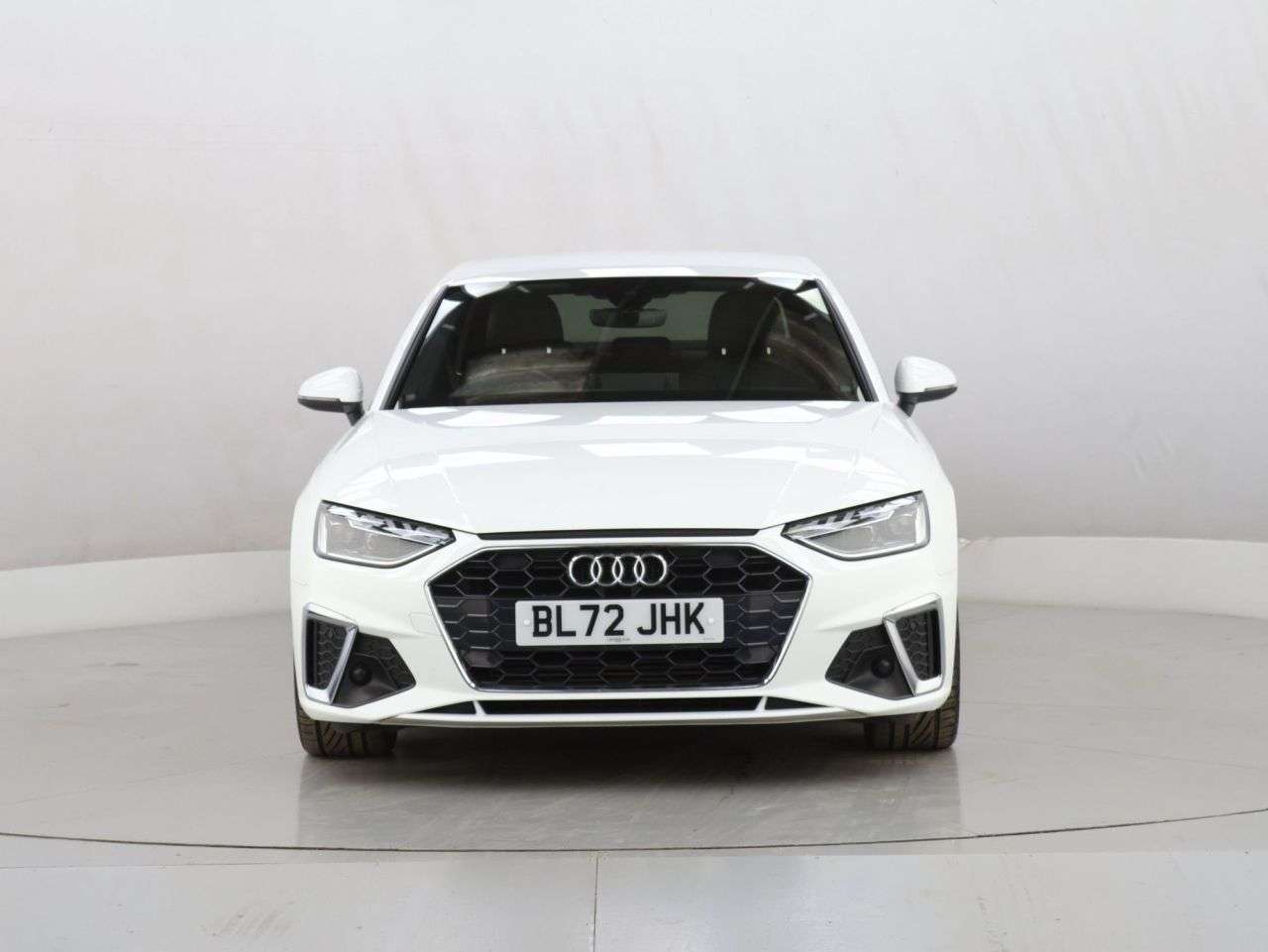 A 2022 AUDI A4 2.0 TFSI 35 S line Saloon 4dr Petrol S Tronic Euro 6 (s/s) (150 ps) A 2022 AUDI A4 2.0 TFSI 35 S line Saloon 4dr Petrol S Tronic Euro 6 (s/s) (150 ps)