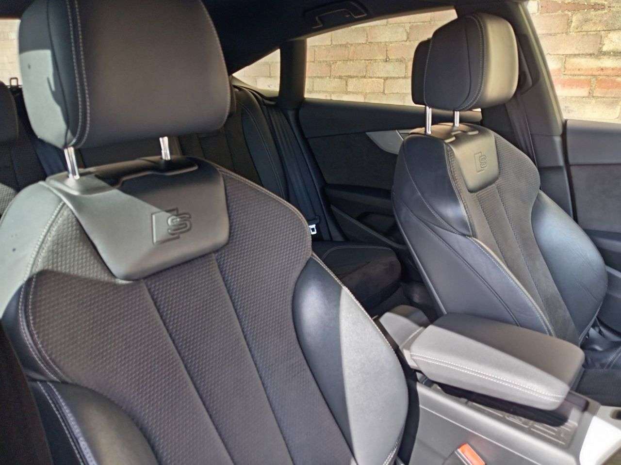2021 AUDI A5 2021 AUDI A5
