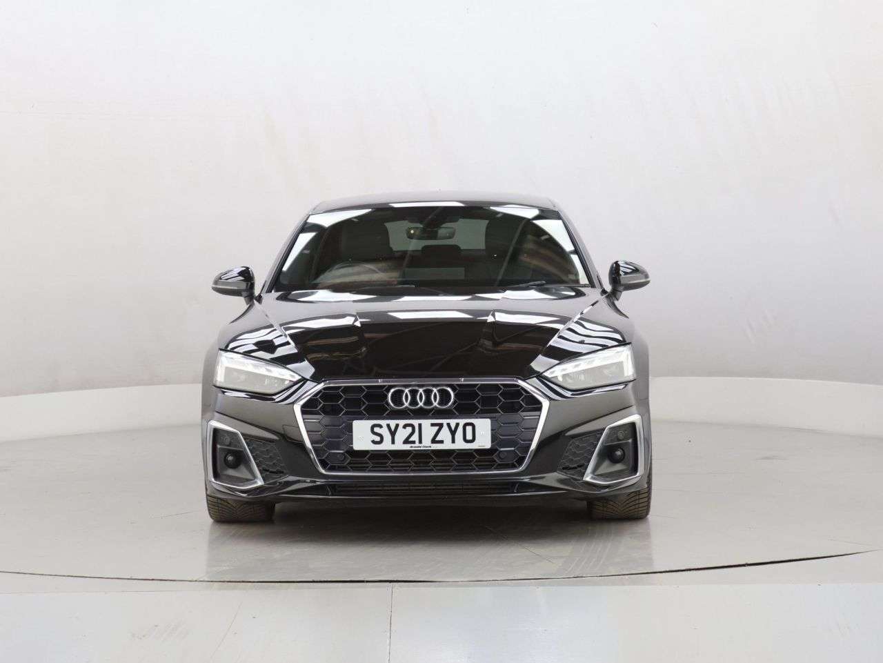 A 2021 AUDI A5 2.0 TFSI 40 S line Sportback 5dr Petrol S Tronic Euro 6 (s/s) (204 ps) A 2021 AUDI A5 2.0 TFSI 40 S line Sportback 5dr Petrol S Tronic Euro 6 (s/s) (204 ps)