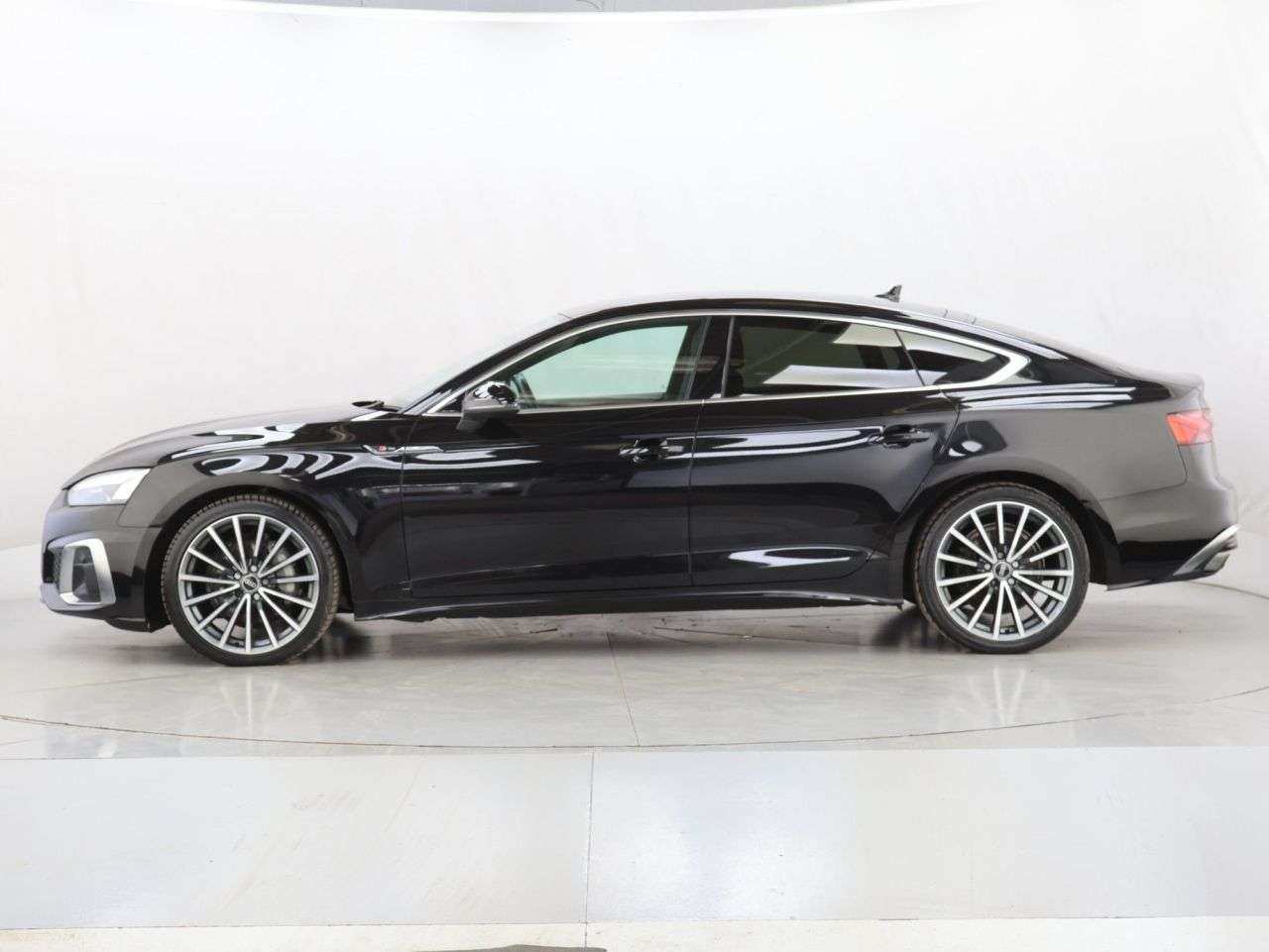 2021 AUDI A5 2021 AUDI A5