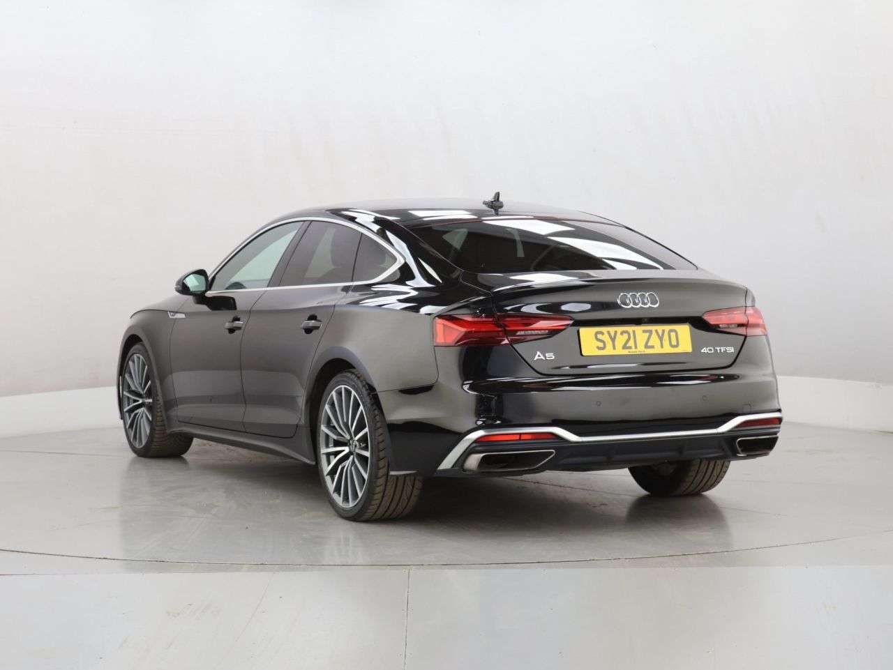 2021 AUDI A5 2021 AUDI A5