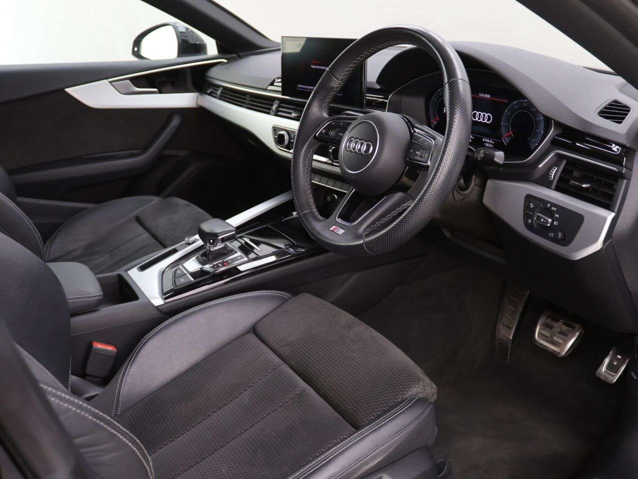 2021 AUDI A5 2021 AUDI A5