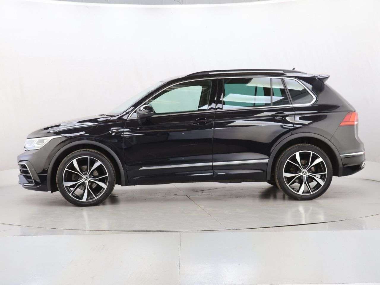 2023 VOLKSWAGEN TIGUAN 2023 VOLKSWAGEN TIGUAN