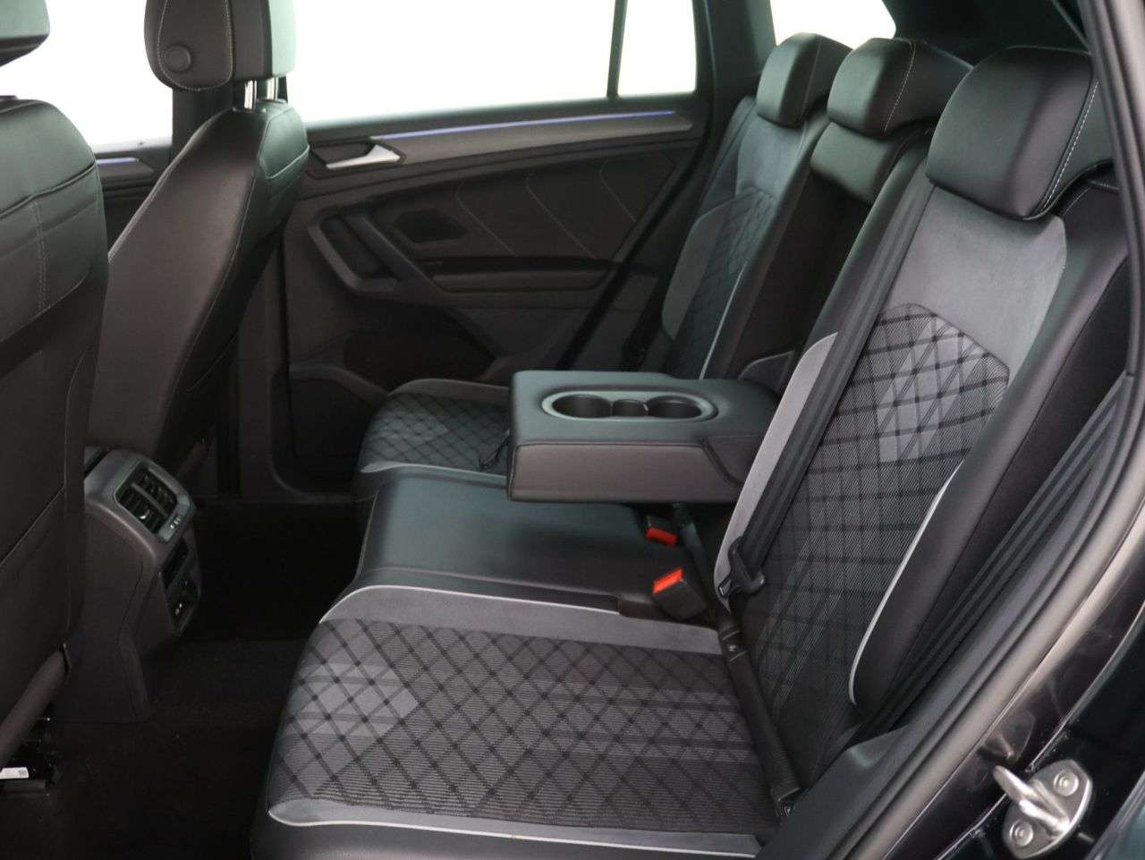 2023 VOLKSWAGEN TIGUAN 2023 VOLKSWAGEN TIGUAN