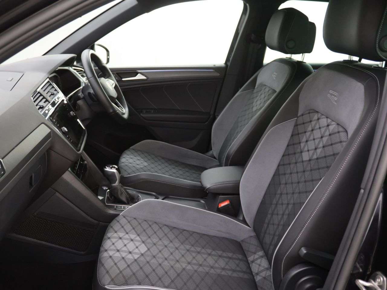 2023 VOLKSWAGEN TIGUAN 2023 VOLKSWAGEN TIGUAN