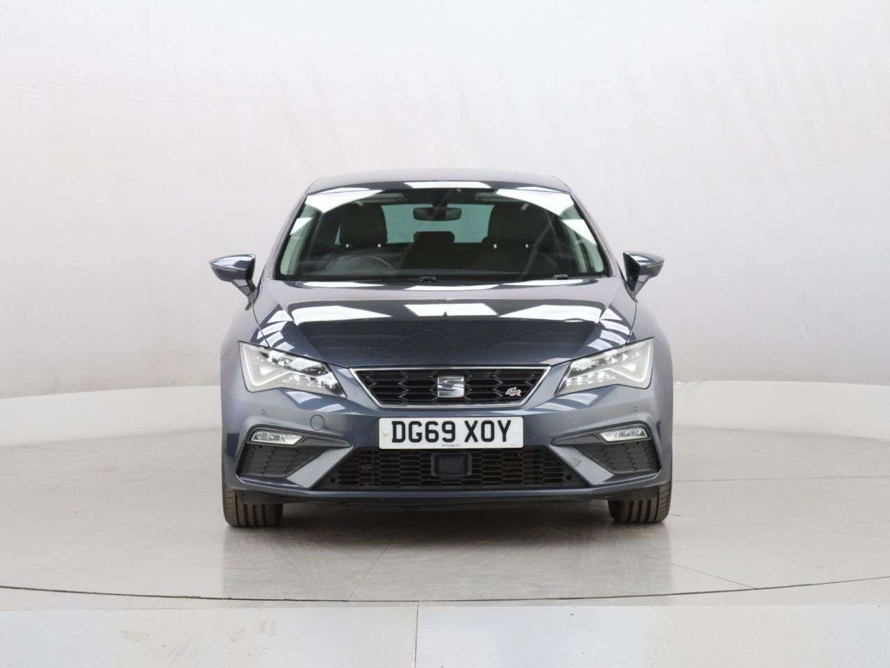 A 2019 SEAT LEON 2.0 TDI FR Hatchback 5dr Diesel Manual Euro 6 (s/s) (150 ps) A 2019 SEAT LEON 2.0 TDI FR Hatchback 5dr Diesel Manual Euro 6 (s/s) (150 ps)