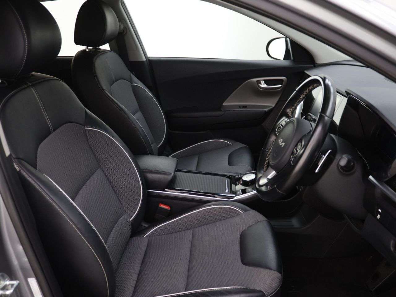 2022 KIA NIRO 2022 KIA NIRO