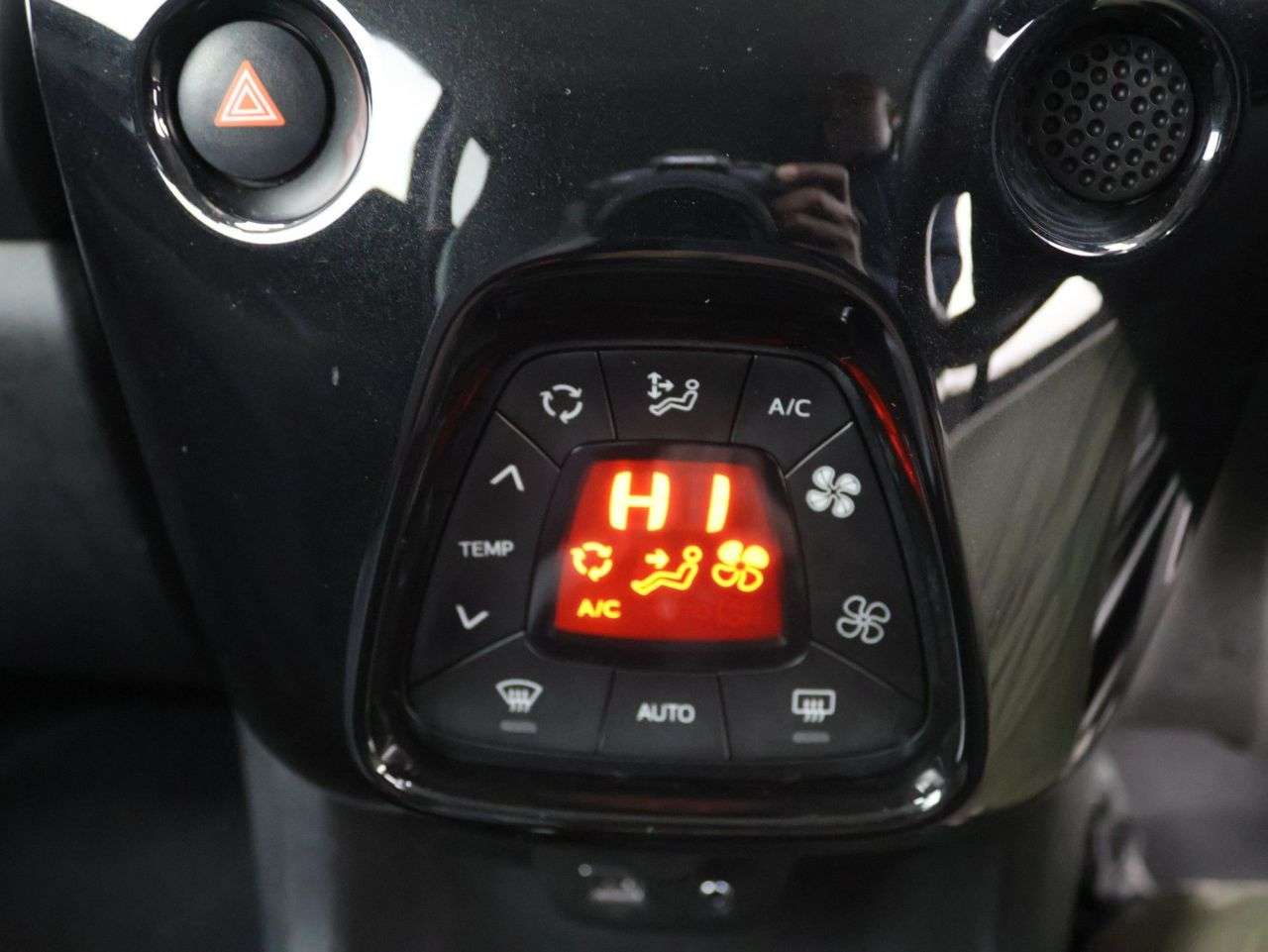 2020 TOYOTA AYGO 2020 TOYOTA AYGO