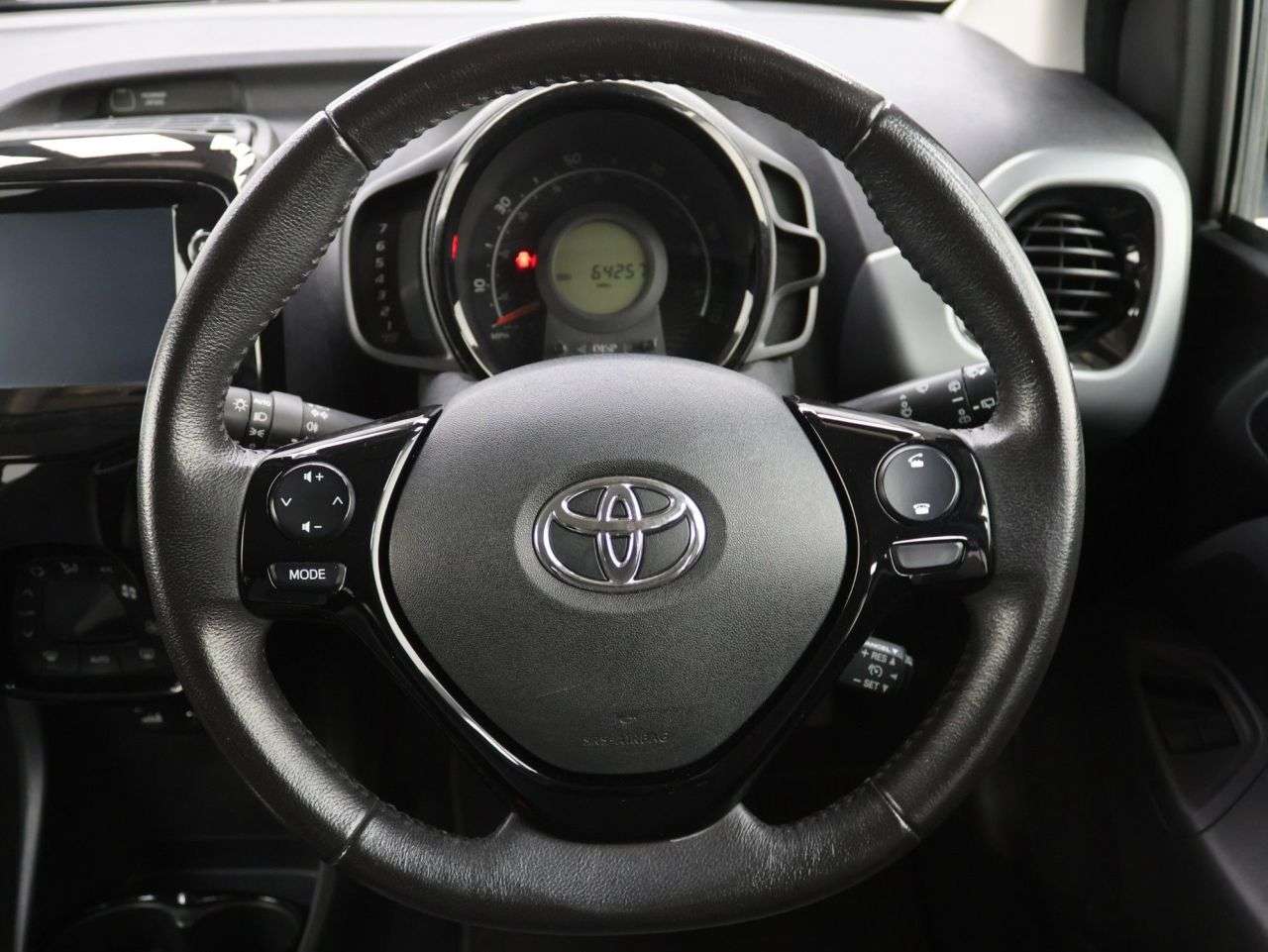 2020 TOYOTA AYGO 2020 TOYOTA AYGO