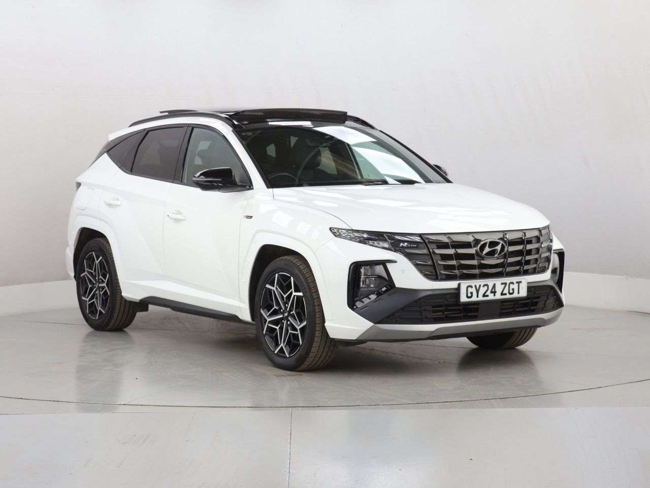A 2024 HYUNDAI TUCSON 1.6 T-GDi 13.8kWh N Line S SUV 5dr Petrol Plug-in Hybrid Auto 4WD Euro 6 (s A 2024 HYUNDAI TUCSON 1.6 T-GDi 13.8kWh N Line S SUV 5dr Petrol Plug-in Hybrid Auto 4WD Euro 6 (s