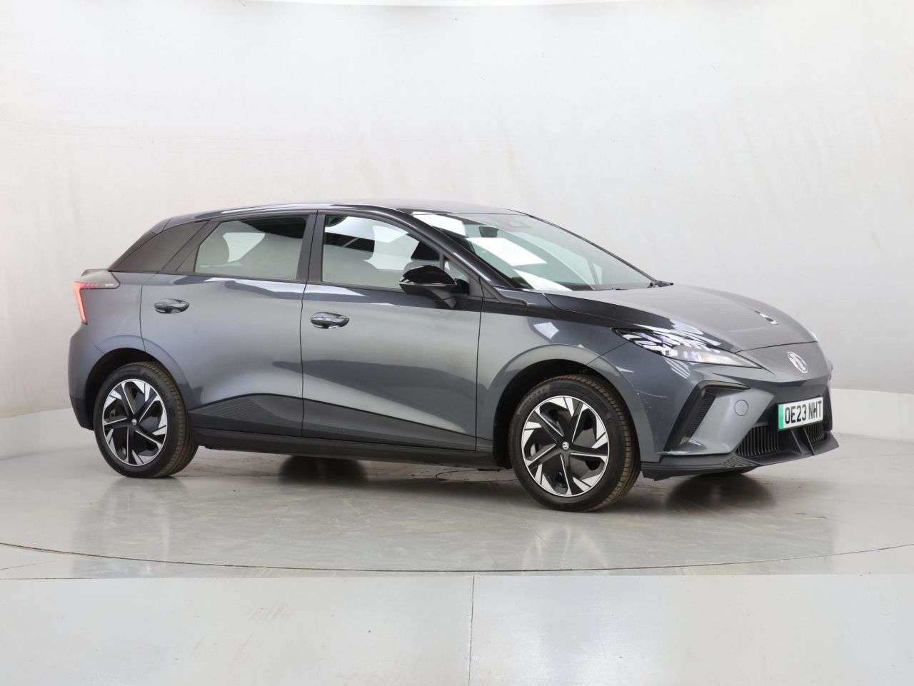 A 2023 MG MG 4 51kWh SE Hatchback 5dr Electric Auto (170 ps) A 2023 MG MG 4 51kWh SE Hatchback 5dr Electric Auto (170 ps)