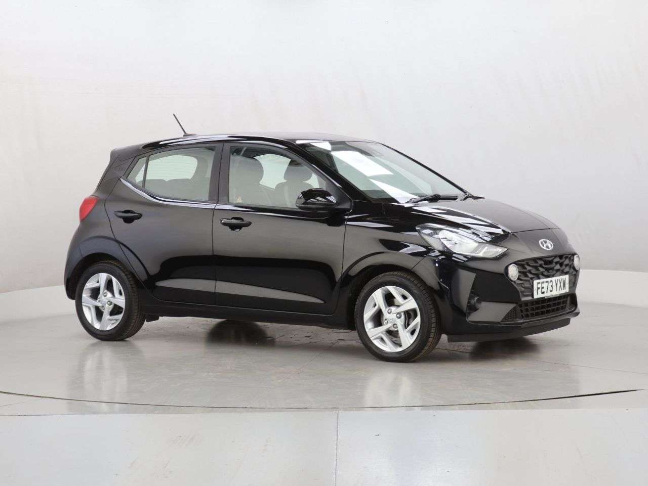 A 2023 HYUNDAI I10 1.0 SE Connect Hatchback 5dr Petrol Manual Euro 6 (s/s) (67 ps) A 2023 HYUNDAI I10 1.0 SE Connect Hatchback 5dr Petrol Manual Euro 6 (s/s) (67 ps)