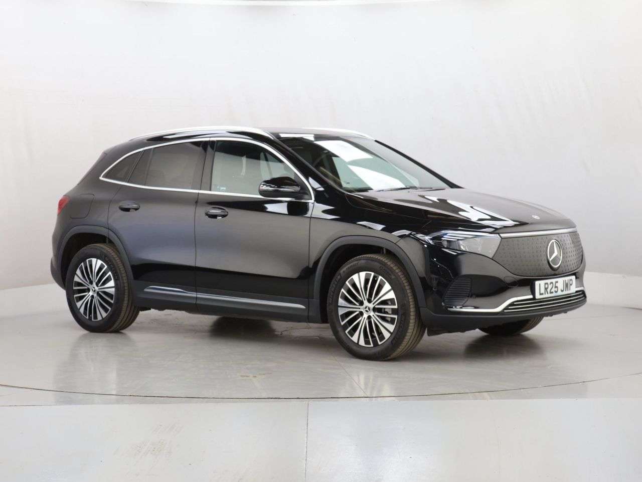 A 2025 MERCEDES-BENZ EQA EQA 250+ 70.5kWh Sport (Executive) SUV 5dr Electric Auto (190 ps) A 2025 MERCEDES-BENZ EQA EQA 250+ 70.5kWh Sport (Executive) SUV 5dr Electric Auto (190 ps)