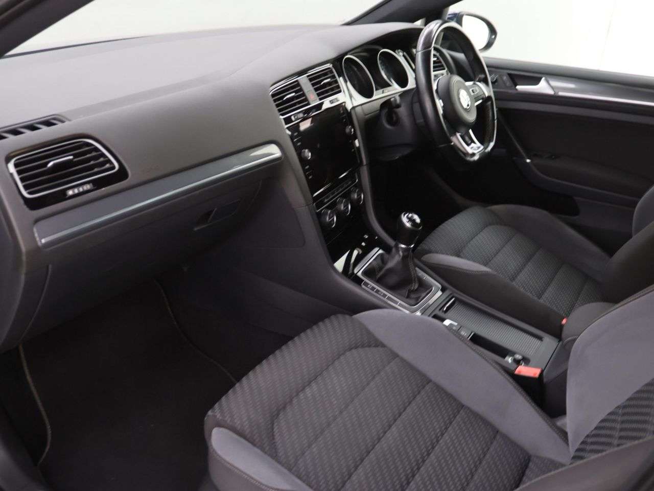 2018 VOLKSWAGEN GOLF 2018 VOLKSWAGEN GOLF