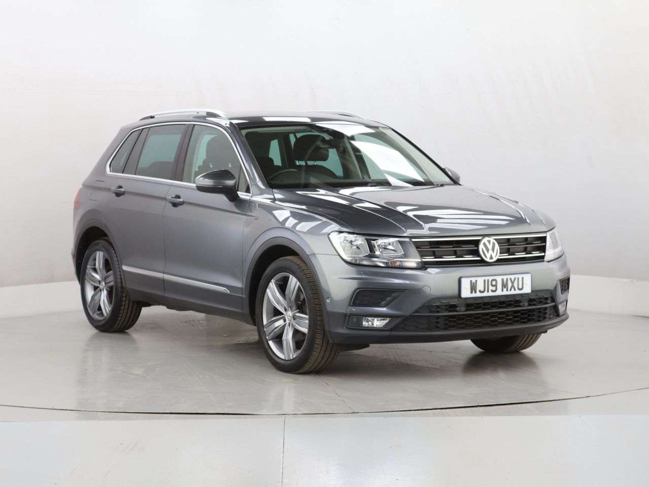 A 2019 VOLKSWAGEN TIGUAN 1.5 TSI EVO Match SUV 5dr Petrol DSG Euro 6 (s/s) (150 ps) A 2019 VOLKSWAGEN TIGUAN 1.5 TSI EVO Match SUV 5dr Petrol DSG Euro 6 (s/s) (150 ps)