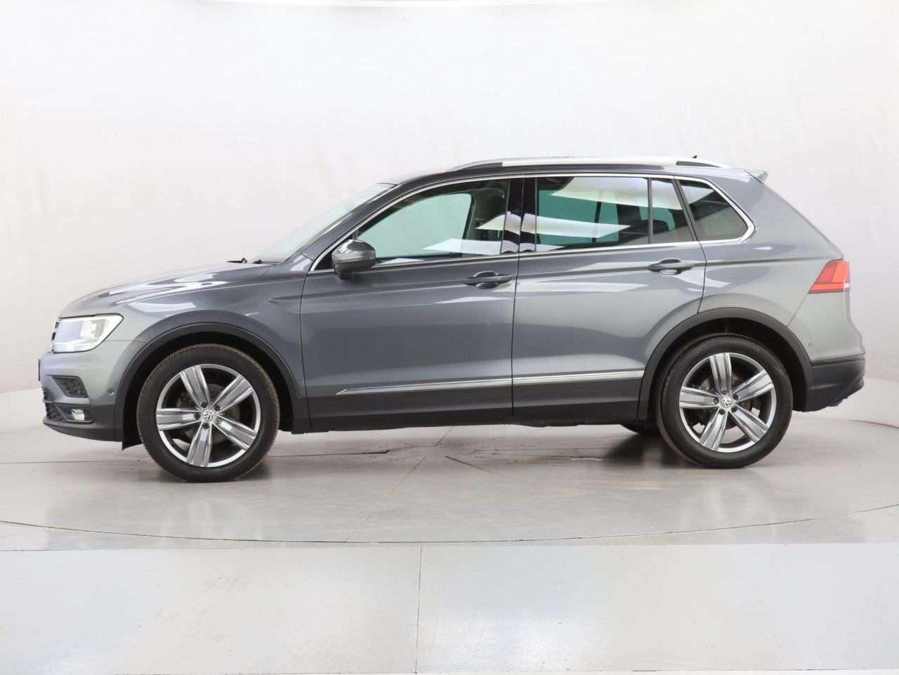 2019 VOLKSWAGEN TIGUAN 2019 VOLKSWAGEN TIGUAN