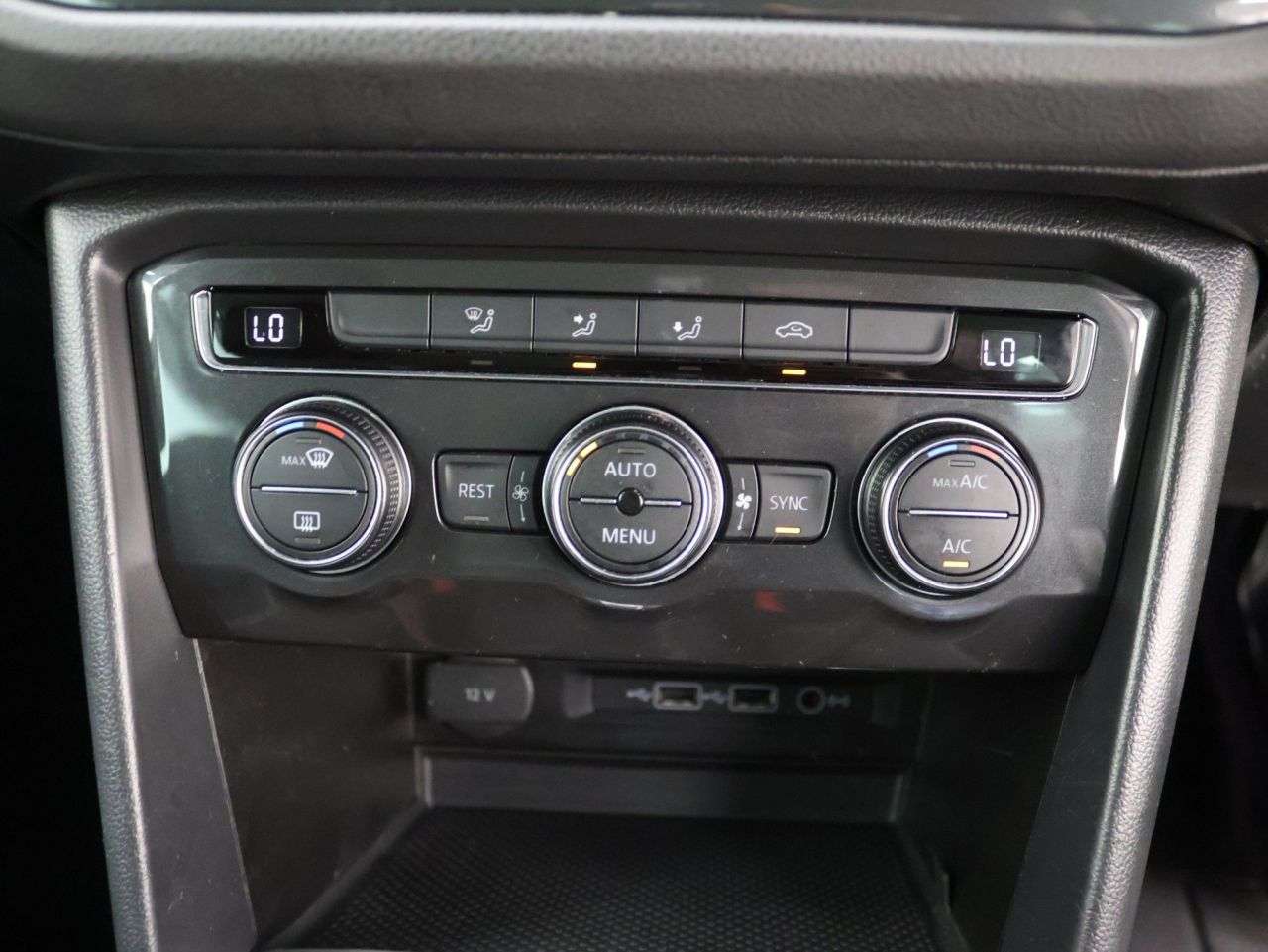 2019 VOLKSWAGEN TIGUAN 2019 VOLKSWAGEN TIGUAN