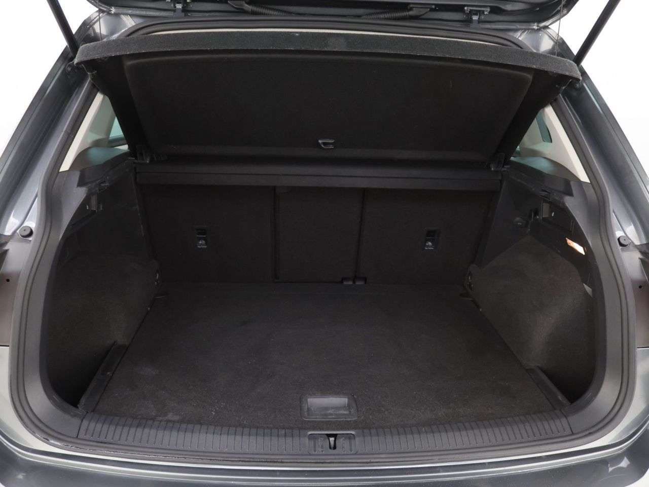 2019 VOLKSWAGEN TIGUAN 2019 VOLKSWAGEN TIGUAN