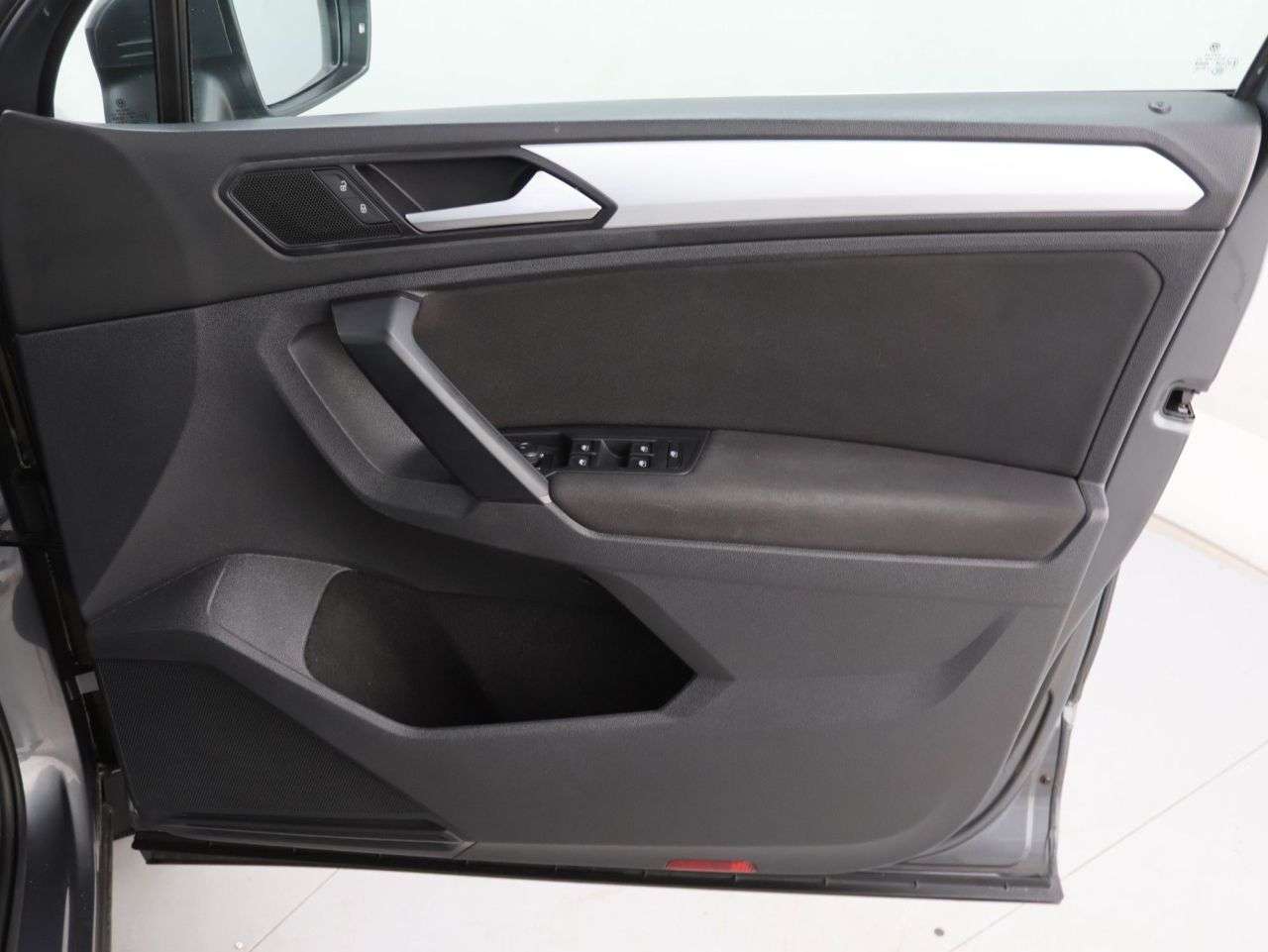 2019 VOLKSWAGEN TIGUAN 2019 VOLKSWAGEN TIGUAN