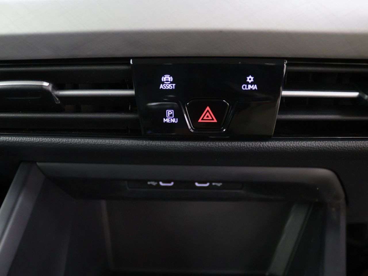 2022 VOLKSWAGEN GOLF 2022 VOLKSWAGEN GOLF