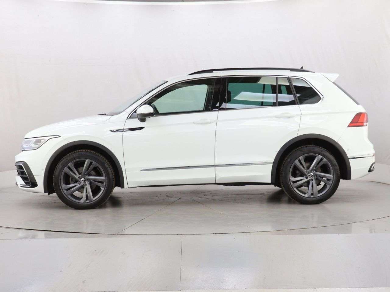 2023 VOLKSWAGEN TIGUAN 2023 VOLKSWAGEN TIGUAN