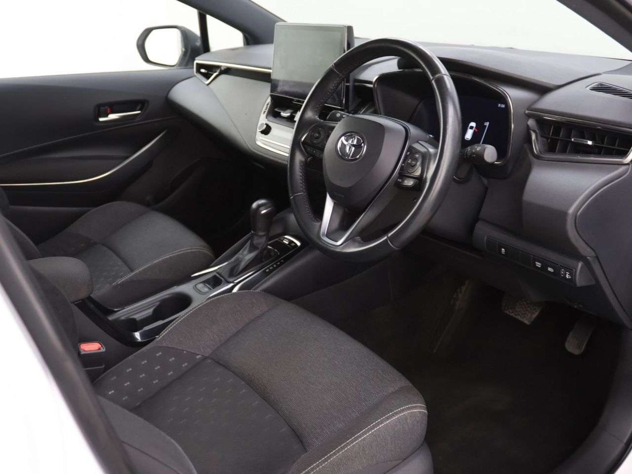 2023 TOYOTA COROLLA 2023 TOYOTA COROLLA