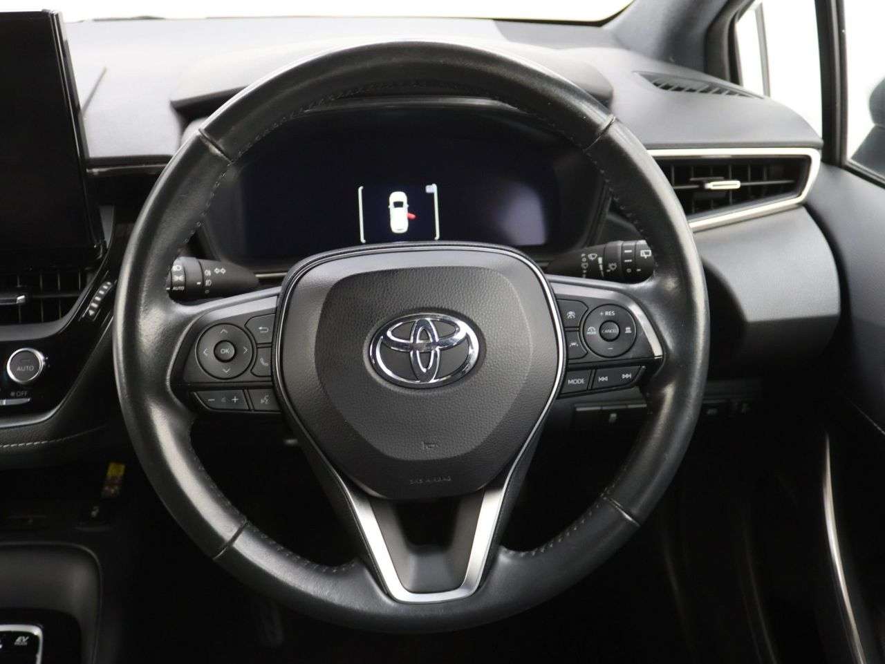 2023 TOYOTA COROLLA 2023 TOYOTA COROLLA