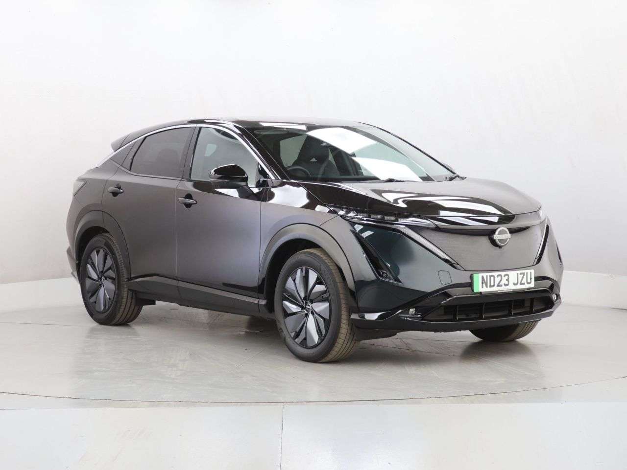 A 2023 NISSAN ARIYA 63kWh Advance SUV 5dr Electric Auto 7.4kW Charger (217 ps) A 2023 NISSAN ARIYA 63kWh Advance SUV 5dr Electric Auto 7.4kW Charger (217 ps)