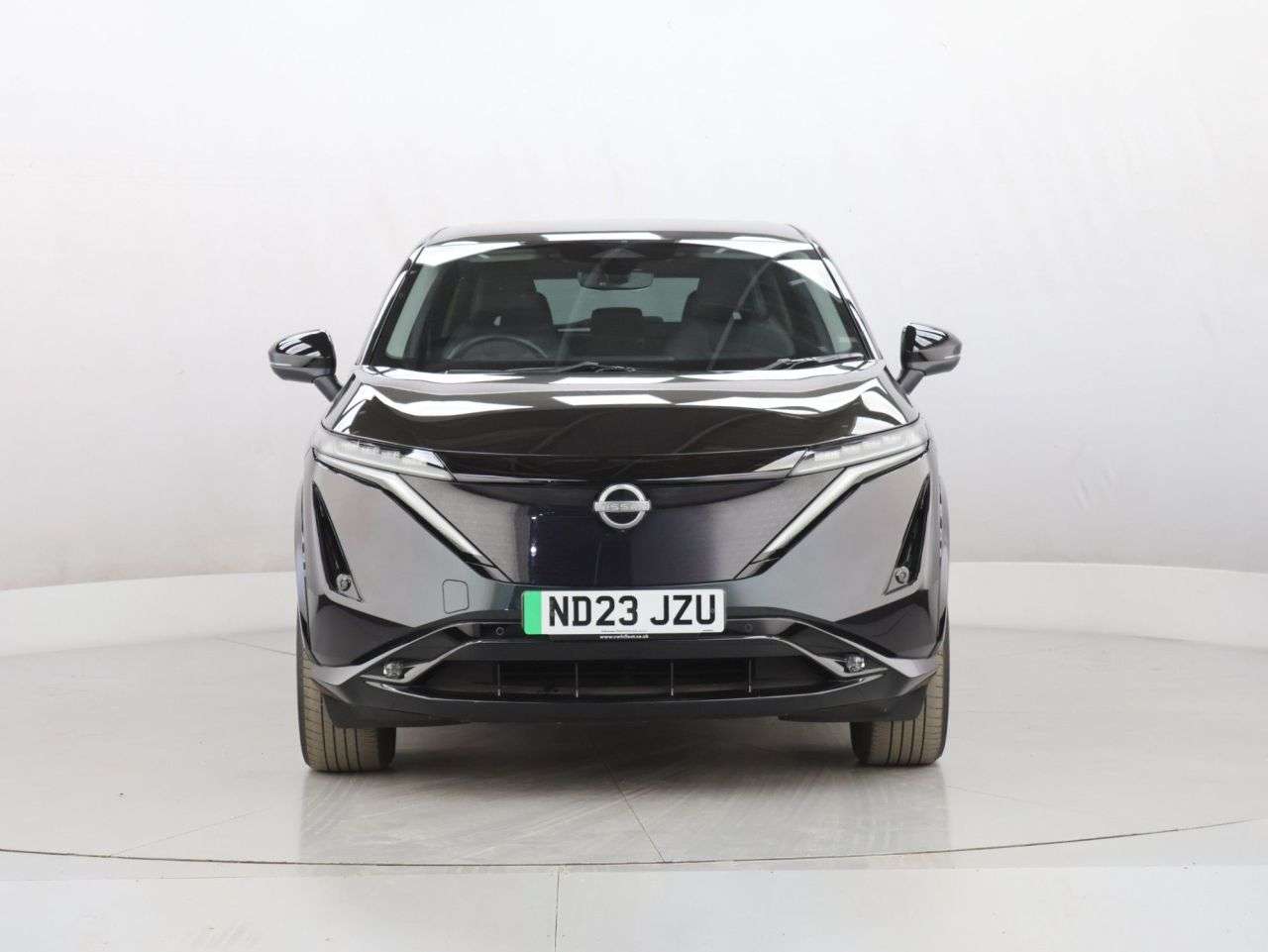 A 2023 NISSAN ARIYA 63kWh Advance SUV 5dr Electric Auto 7.4kW Charger (217 ps) A 2023 NISSAN ARIYA 63kWh Advance SUV 5dr Electric Auto 7.4kW Charger (217 ps)