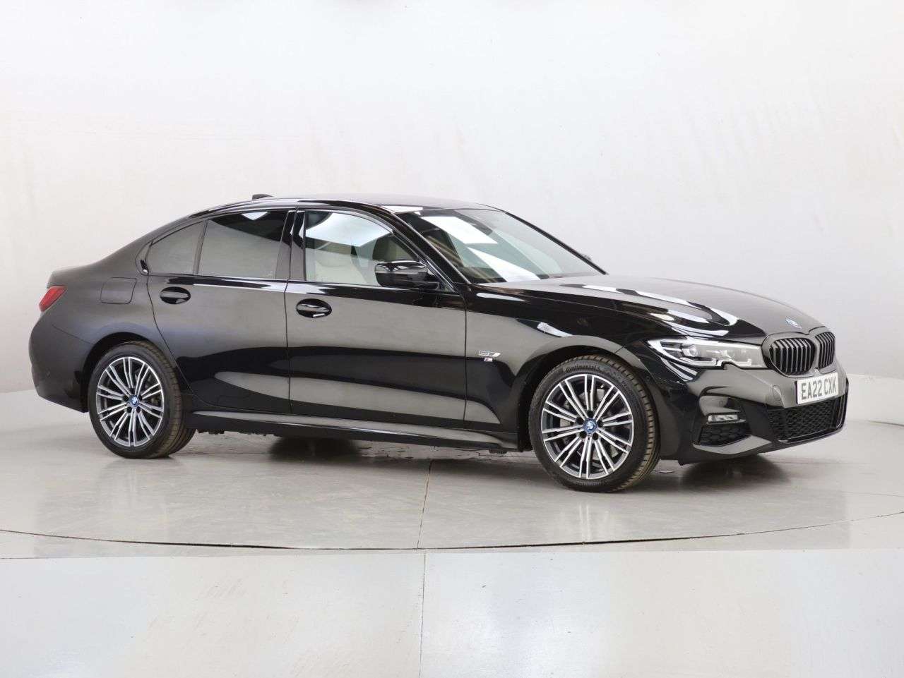 A 2022 BMW 3 SERIES 2.0 330e 12kWh M Sport Saloon 4dr Petrol Plug-in Hybrid Auto Euro 6 (s/s) ( A 2022 BMW 3 SERIES 2.0 330e 12kWh M Sport Saloon 4dr Petrol Plug-in Hybrid Auto Euro 6 (s/s) (