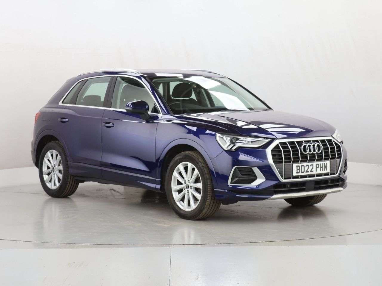 A 2022 AUDI Q3 1.5 TFSI CoD 35 Sport SUV 5dr Petrol Manual Euro 6 (s/s) (150 ps) A 2022 AUDI Q3 1.5 TFSI CoD 35 Sport SUV 5dr Petrol Manual Euro 6 (s/s) (150 ps)