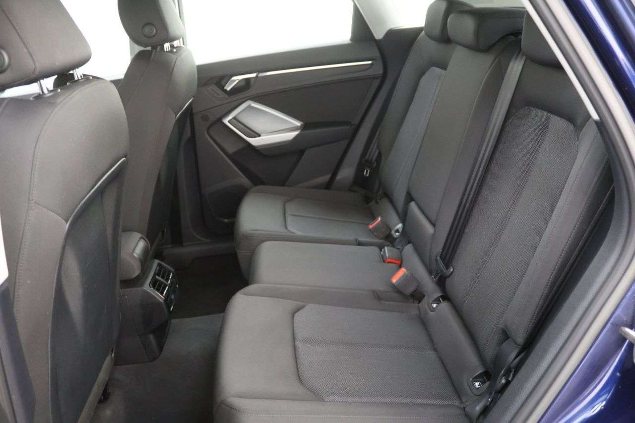 2022 AUDI Q3 2022 AUDI Q3