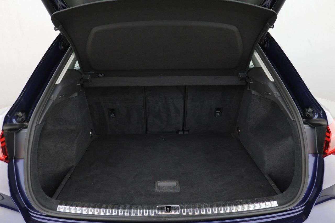 2022 AUDI Q3 2022 AUDI Q3