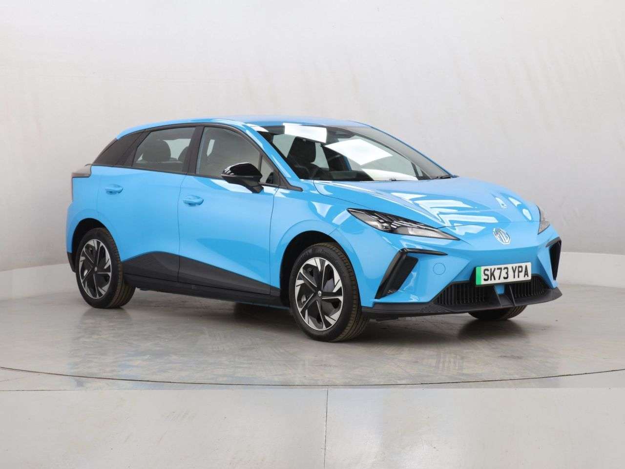 A 2023 MG MG 4 51kWh SE Hatchback 5dr Electric Auto (170 ps) A 2023 MG MG 4 51kWh SE Hatchback 5dr Electric Auto (170 ps)