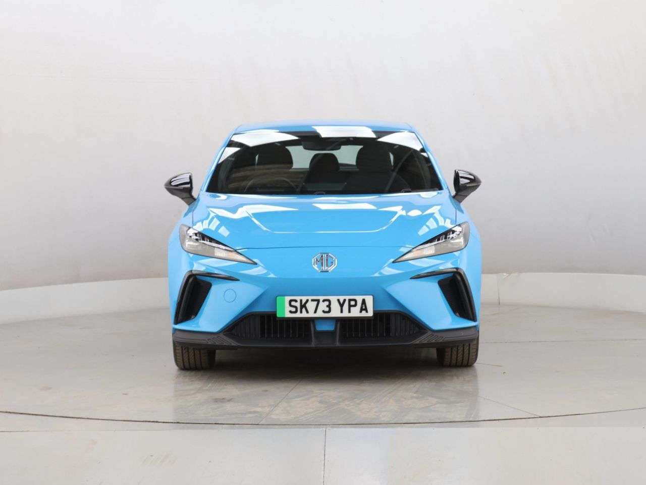 A 2023 MG MG 4 51kWh SE Hatchback 5dr Electric Auto (170 ps) A 2023 MG MG 4 51kWh SE Hatchback 5dr Electric Auto (170 ps)