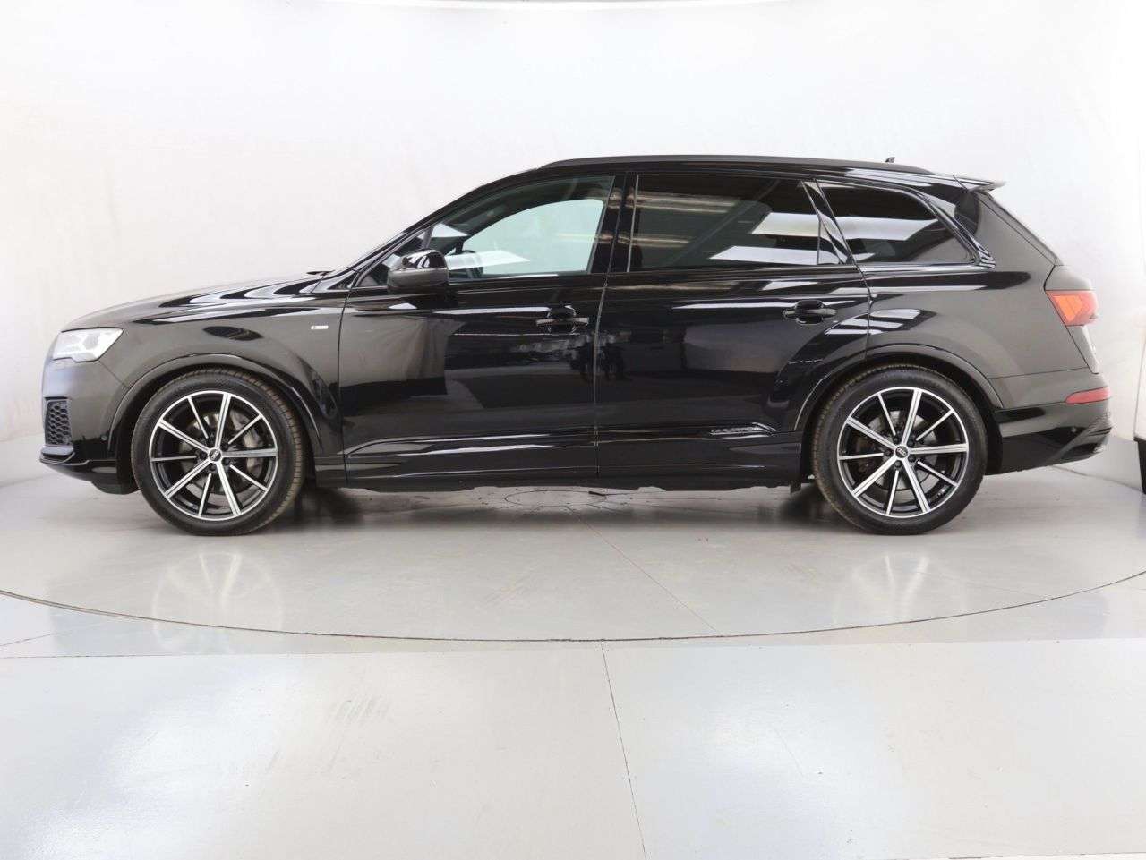 2022 AUDI Q7 2022 AUDI Q7
