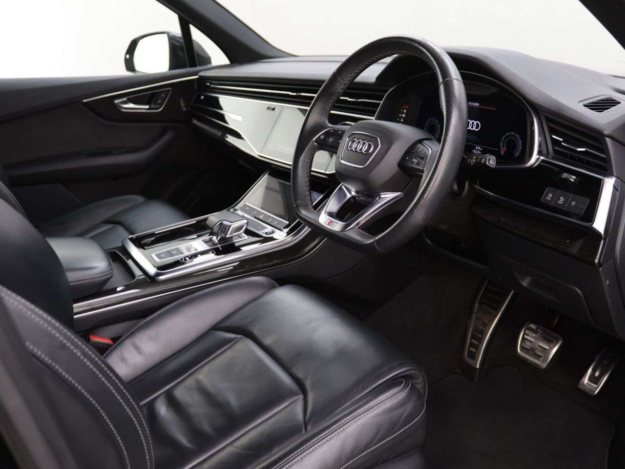 2022 AUDI Q7 2022 AUDI Q7