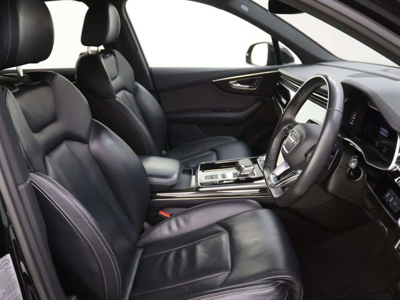 2022 AUDI Q7 2022 AUDI Q7