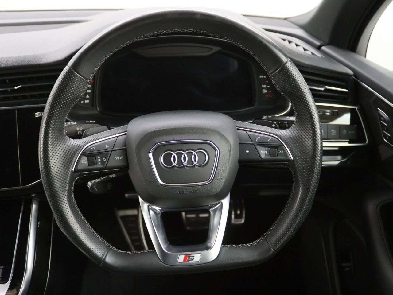 2022 AUDI Q7 2022 AUDI Q7