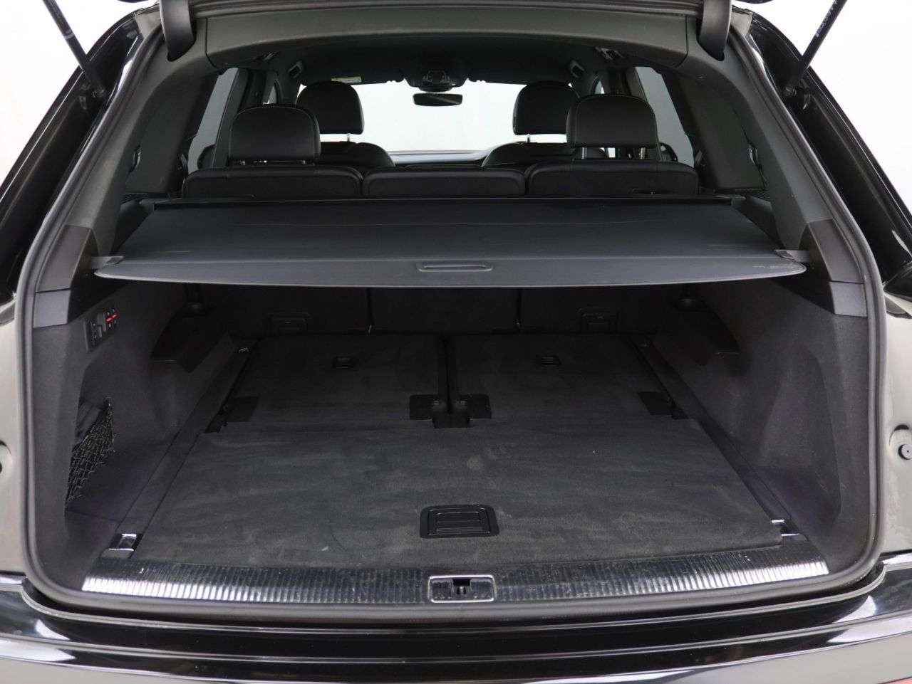 2022 AUDI Q7 2022 AUDI Q7