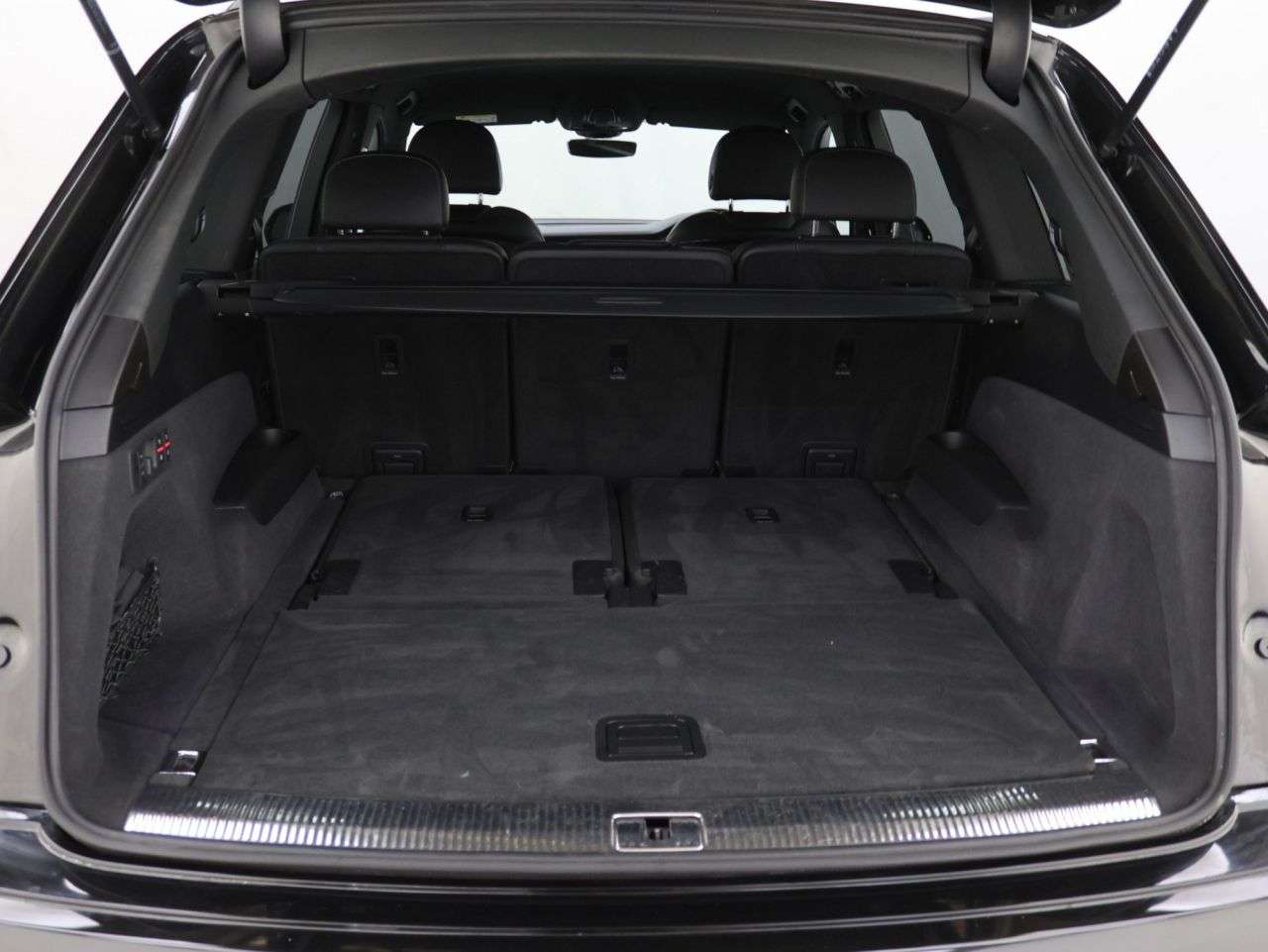 2022 AUDI Q7 2022 AUDI Q7