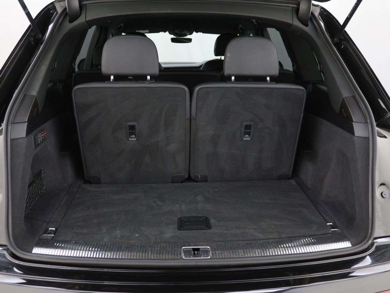 2022 AUDI Q7 2022 AUDI Q7