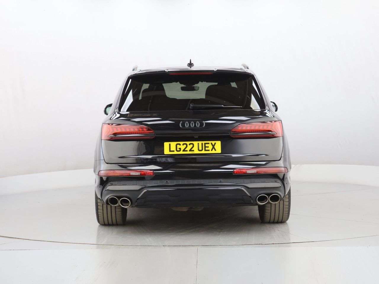 2022 AUDI SQ7 2022 AUDI SQ7