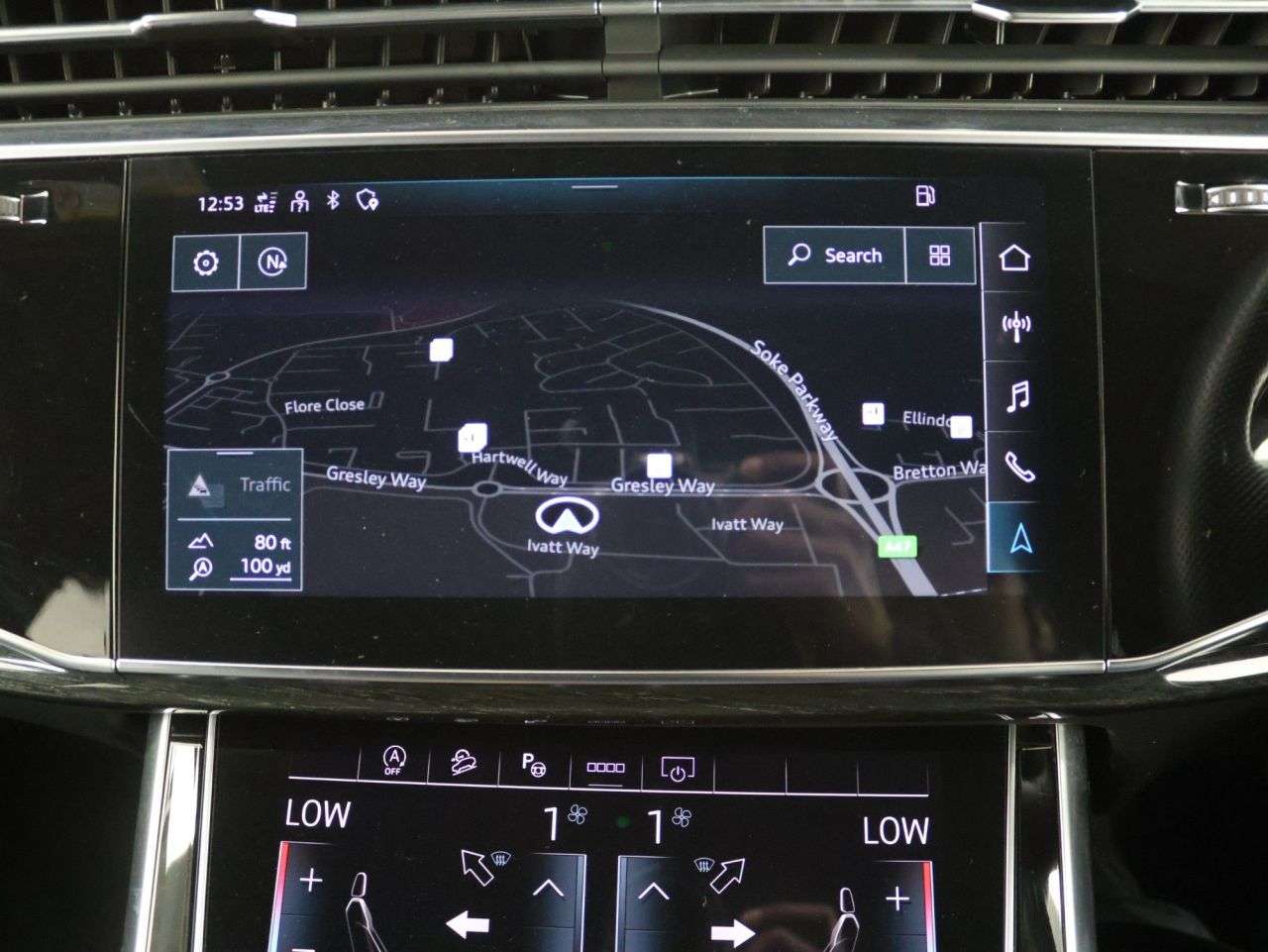 2022 AUDI SQ7 2022 AUDI SQ7