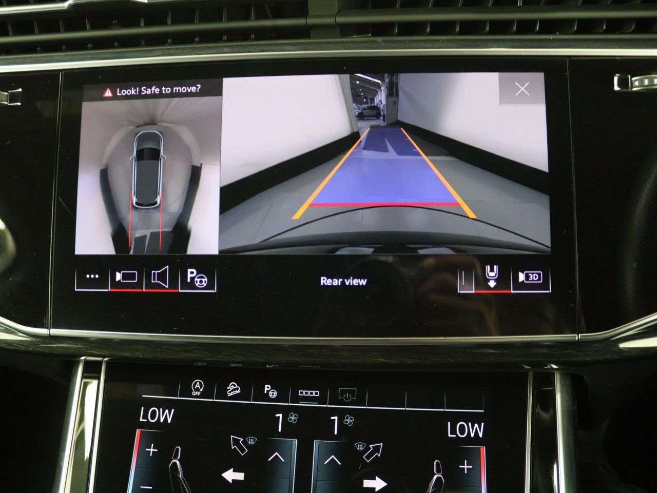 2022 AUDI SQ7 2022 AUDI SQ7