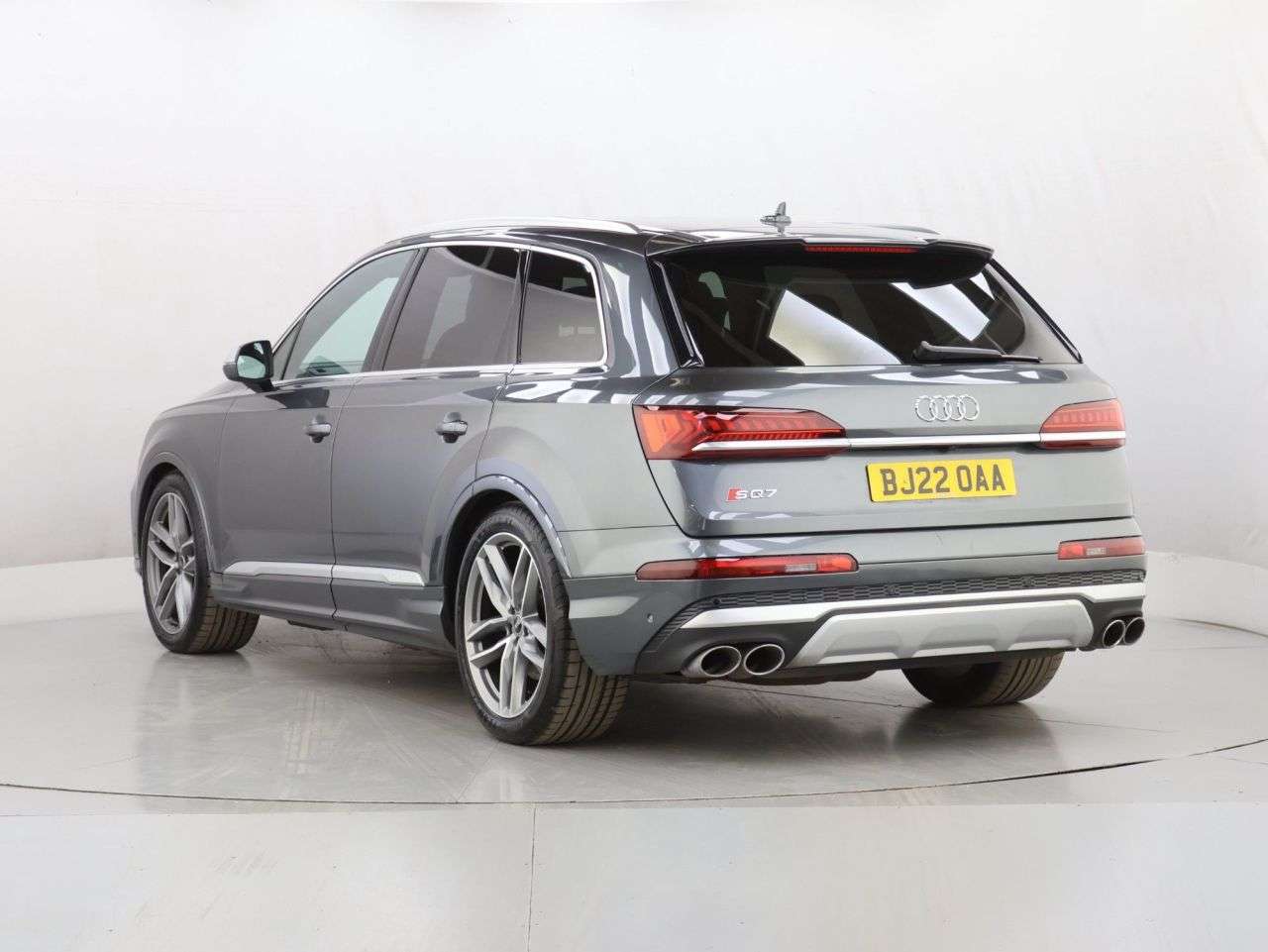 2022 AUDI SQ7 2022 AUDI SQ7